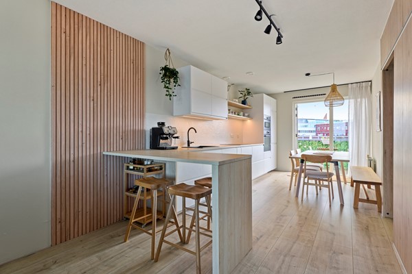 Medium property photo - Bos en Lommerplein 46, 1055 EK Amsterdam
